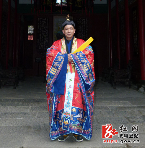 市道教协会会长周心寅本网讯(记者 黄贻强) 周心寅,溆浦县桥江镇板水