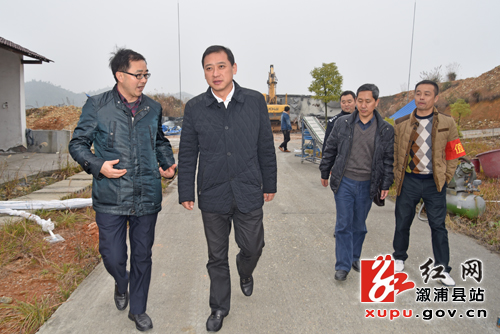 马源到卢峰镇督查安全生产和烟花爆竹企业退出工作_时政要闻_溆浦站